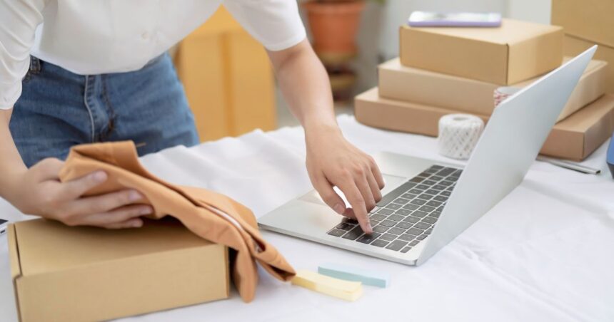 cara mengetahui kiriman paket sudah sampai mana