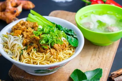 mie ayam enak di jakarta selatan